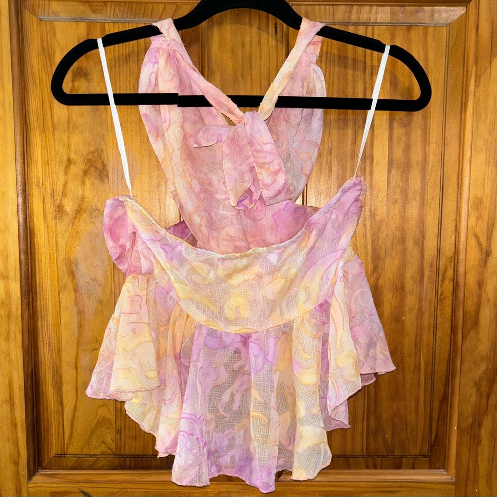 Floral Ruffle Cross Halter Top - Picture 5 of 8